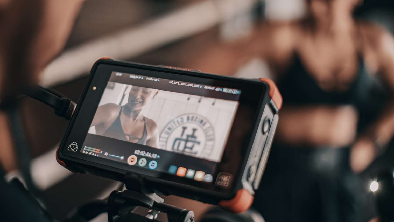 Připravte si podložky, začínáme!